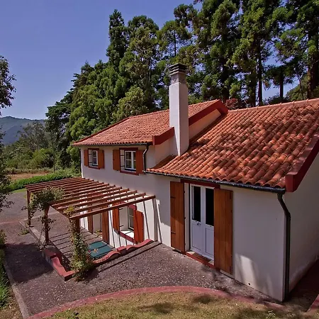 Quinta Colmeias Holiday home Santo Antonio da Serra